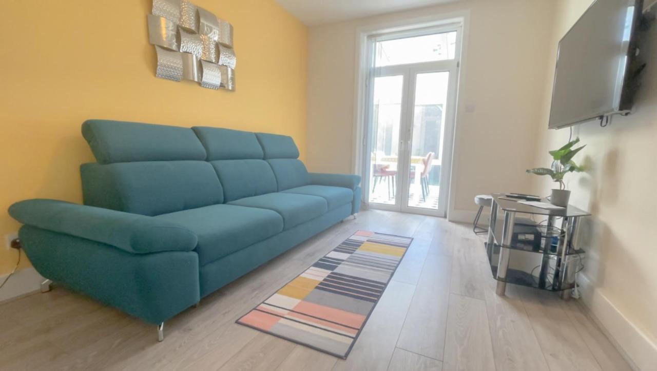 Large 3 Bedroom & 2 Bath - Ground Floor With Parking Bournemouth Eksteriør billede