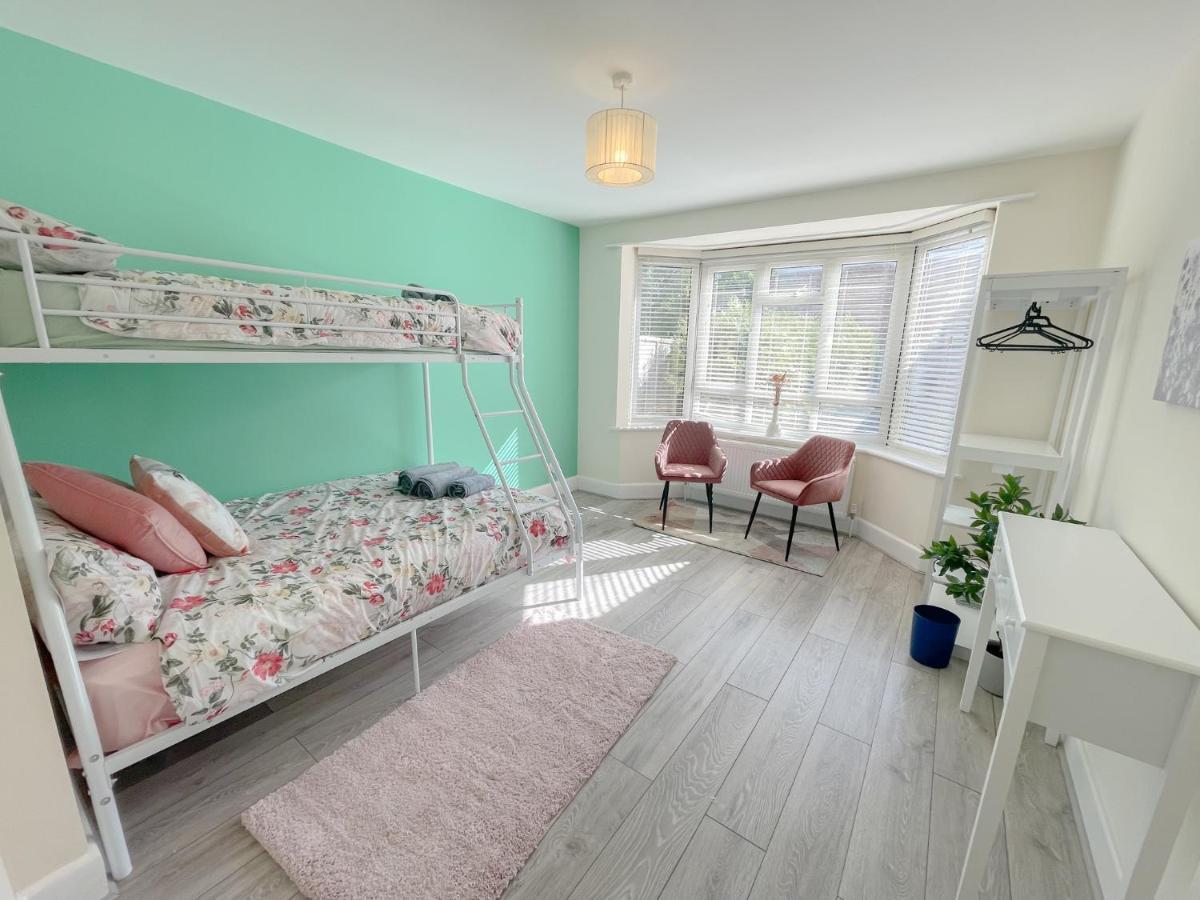 Large 3 Bedroom & 2 Bath - Ground Floor With Parking Bournemouth Eksteriør billede