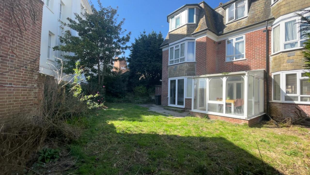 Large 3 Bedroom & 2 Bath - Ground Floor With Parking Bournemouth Eksteriør billede