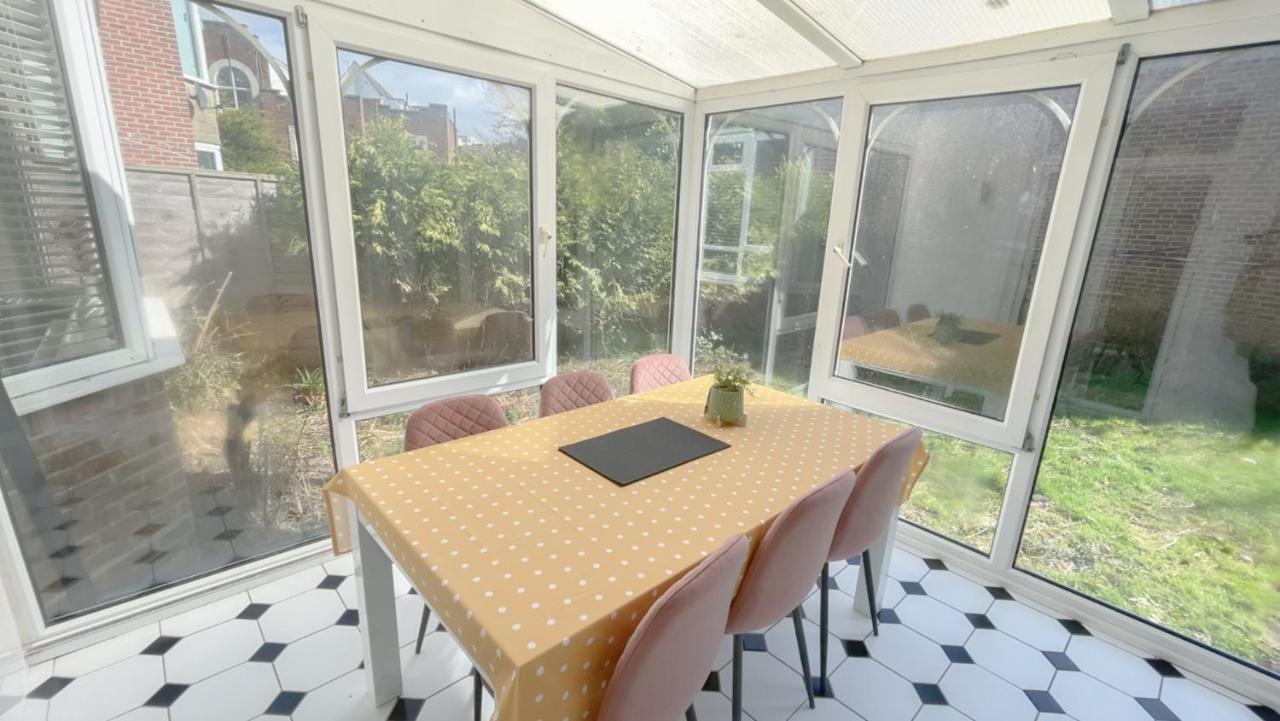 Large 3 Bedroom & 2 Bath - Ground Floor With Parking Bournemouth Eksteriør billede